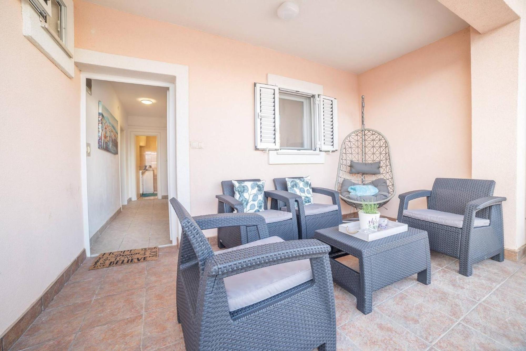 Apartmán Nikol Vodice Exteriér fotografie